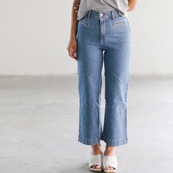 Levi's Denim - Levi’s Ribcage Wide Leg Crop Jeans